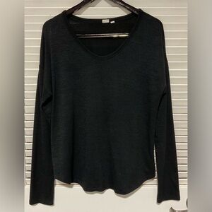 GAP Black Sweathsirt In Women's Size M